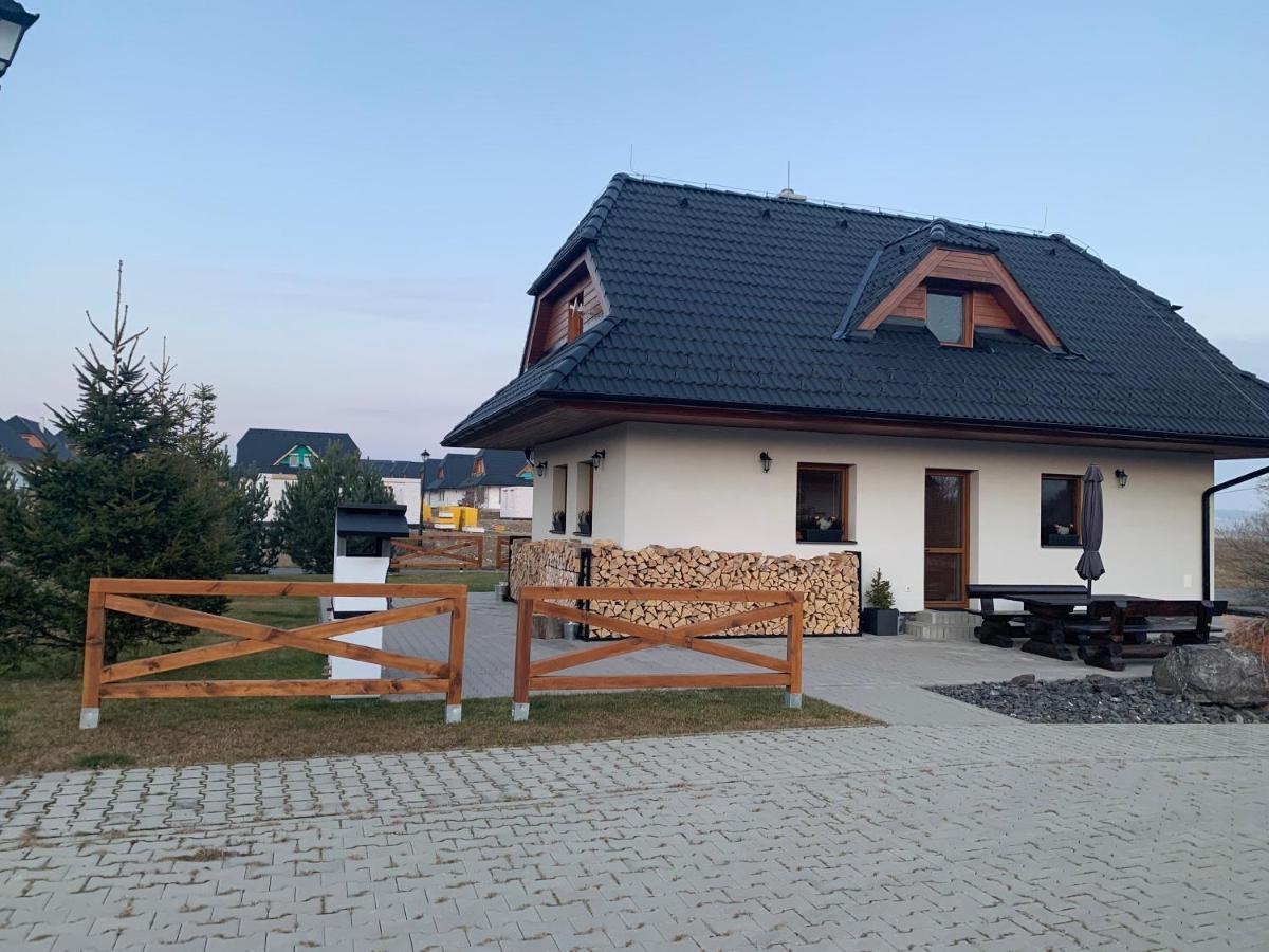 Villa Jasen Stara Lesna Exterior photo